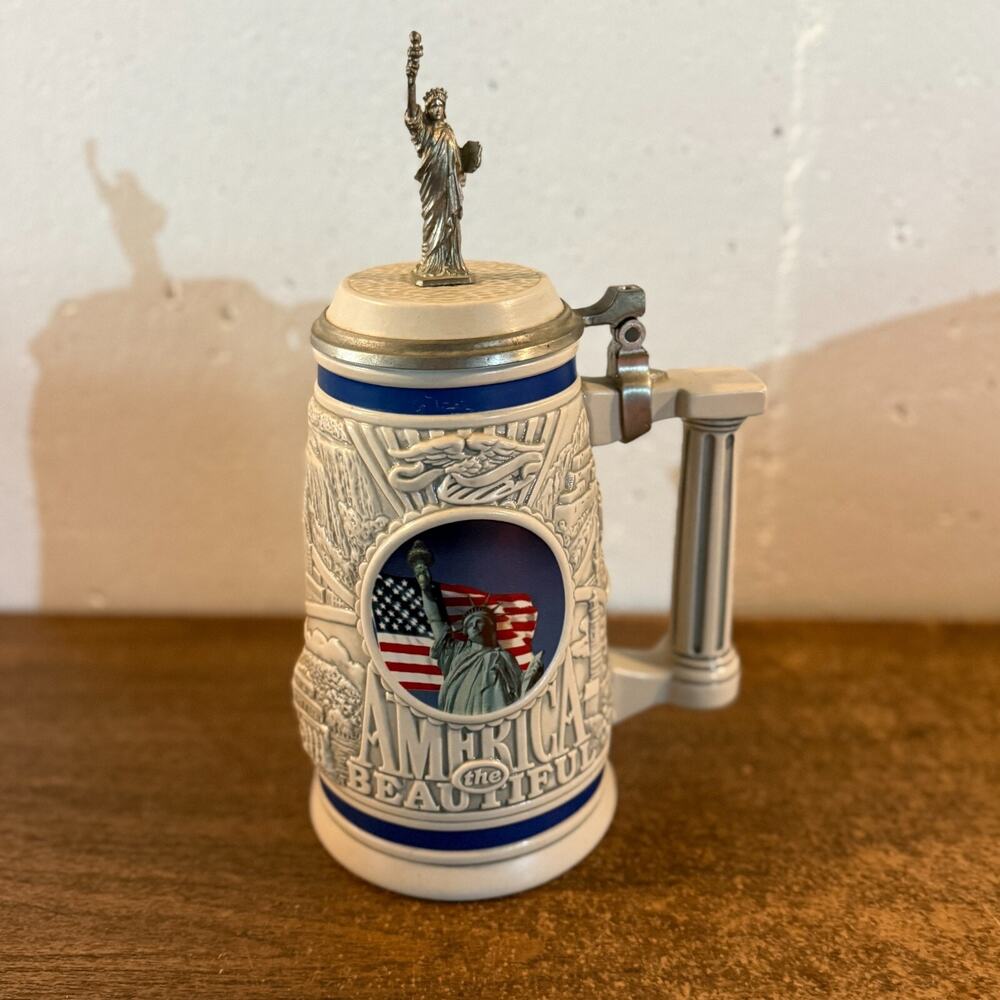 Avon America The Beautiful Beer Stein Statue of Liberty 1998 #27223